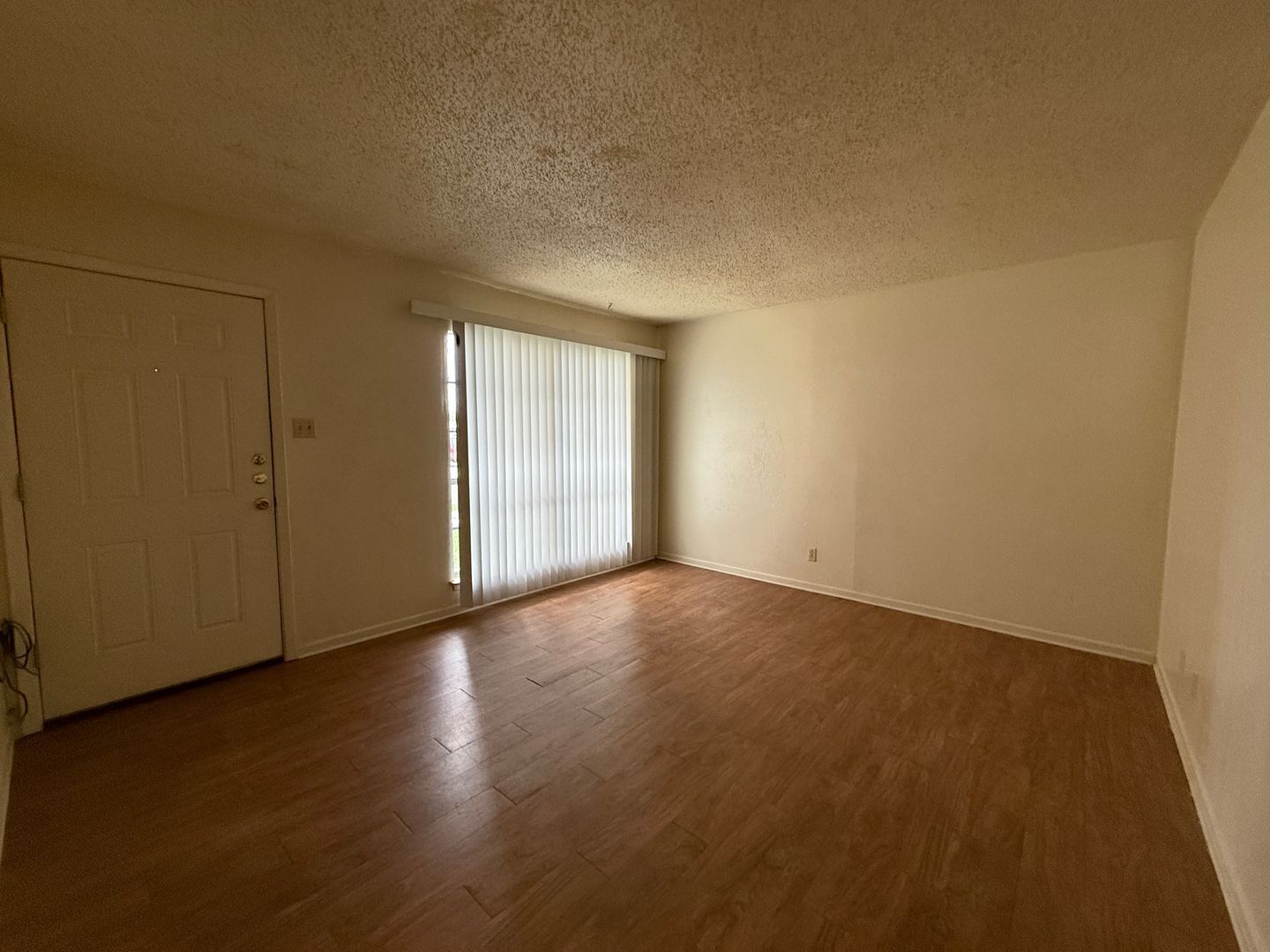 Building Photo - 4306 Lake Rd