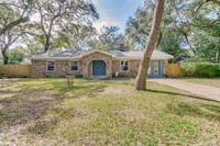 Building Photo - 5615 Ferndale Ct