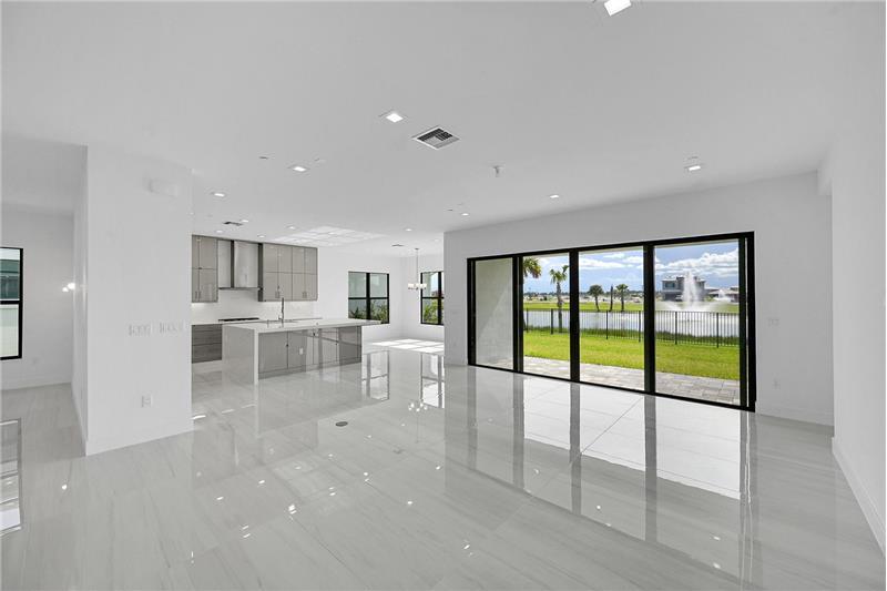 Building Photo - 9979 Migration Pt