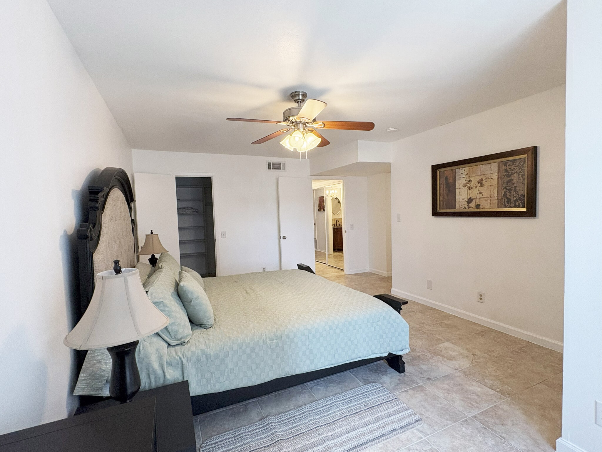 Master Bedroom - 7500 Callaghan Rd