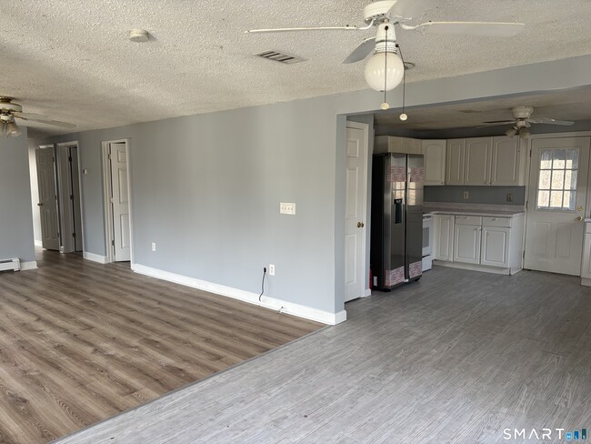 Building Photo - 2105 Reservoir Ave