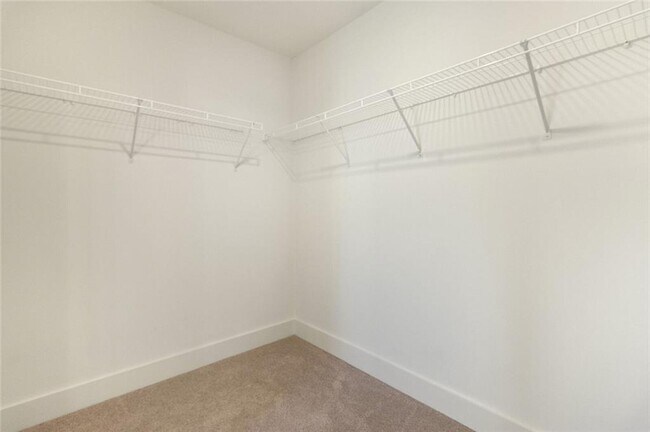 Building Photo - 2176 Flying Spur Dr