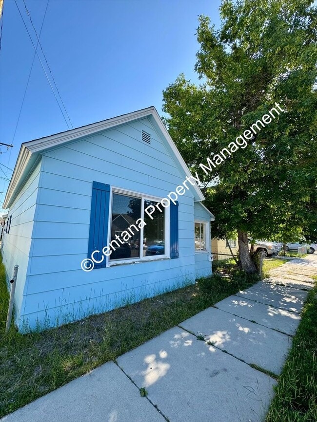 Building Photo - 1 Bed 1 Bath located in the heart of Anaconda