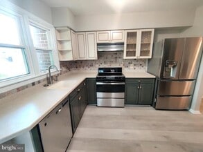 Building Photo - 3151 Covewood Ct