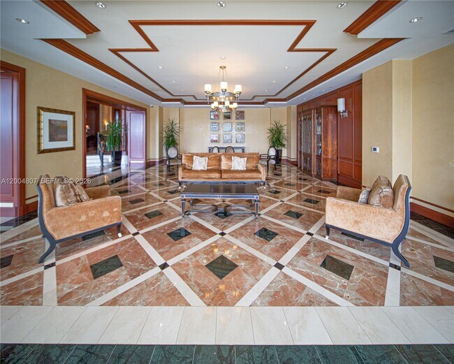 Building Photo - 20201 E Country Club Dr