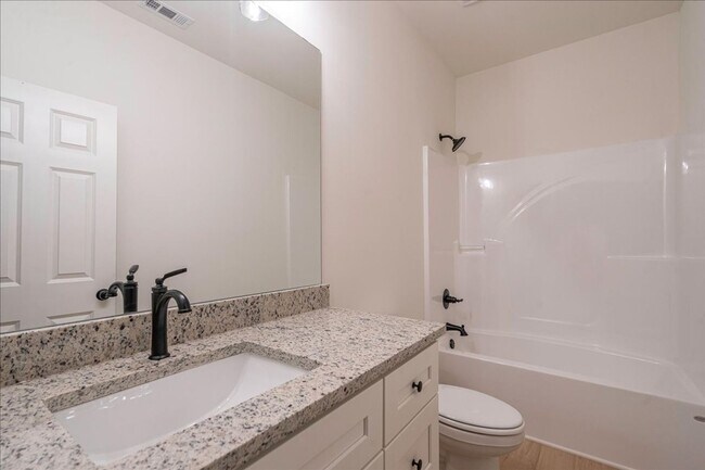 Building Photo - Brand New Construction in Near Downtown Athens