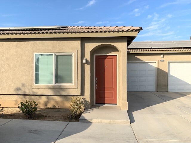 Primary Photo - 3223 Park Meadows Dr