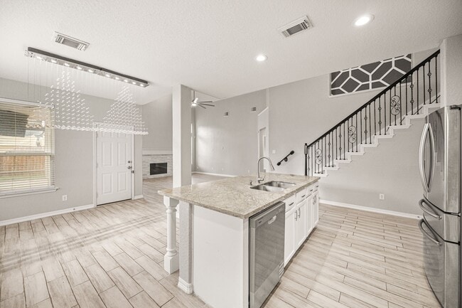 Building Photo - 21018 Oakley Hill Ct