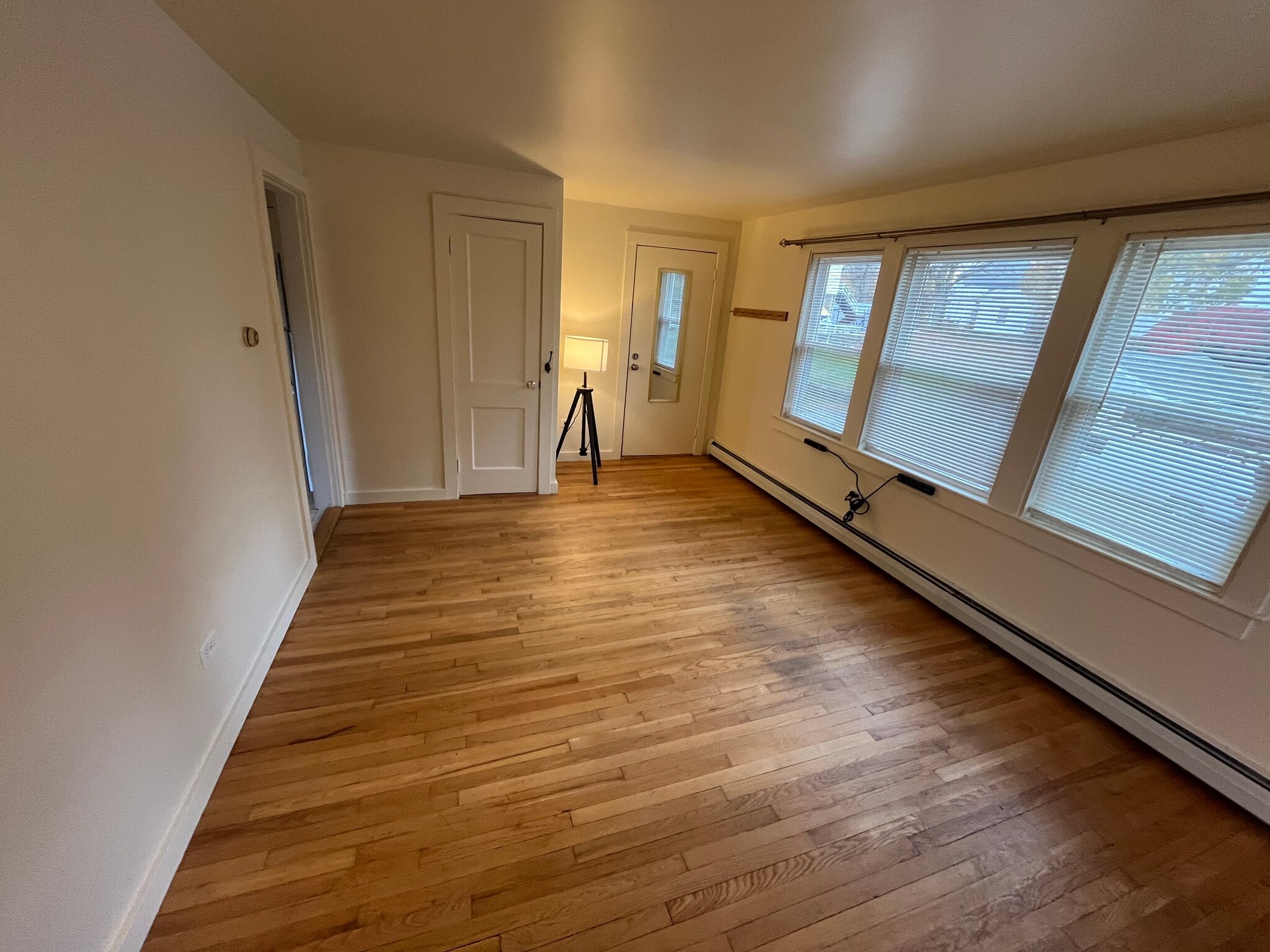 Building Photo - 34 Miles St