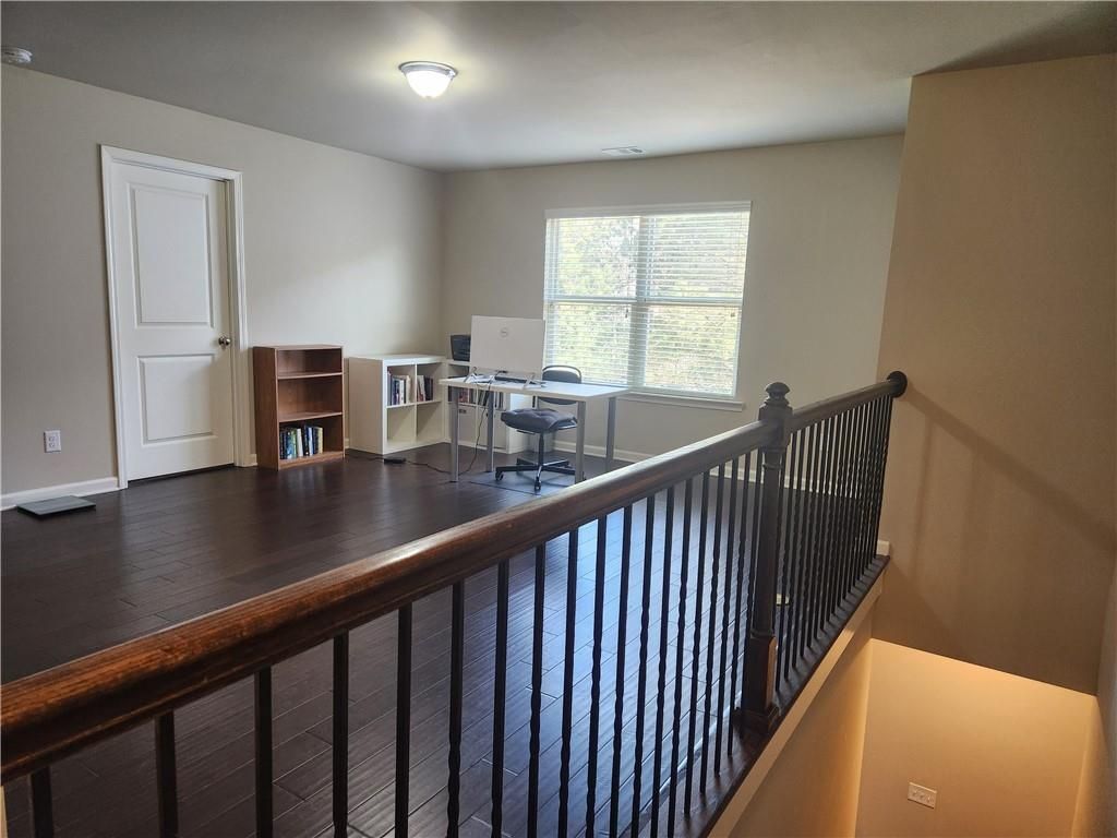 Building Photo - 3090 Cedar Glade Ln NE