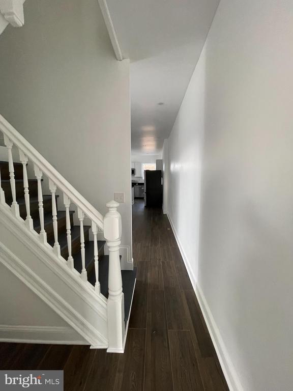 Building Photo - 1950 Mosher St