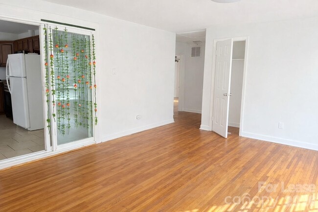 Building Photo - 4131 Woodgreen Terrace