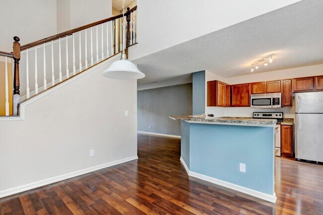 Building Photo - 6479 Walnut Fork Dr