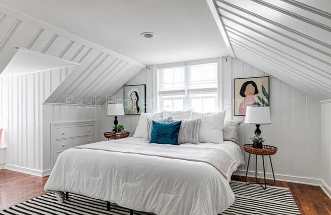 Building Photo - 4504 Hanover Ave