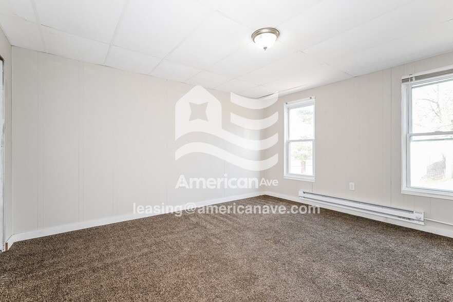 Building Photo - 2719 Sacramento Ave