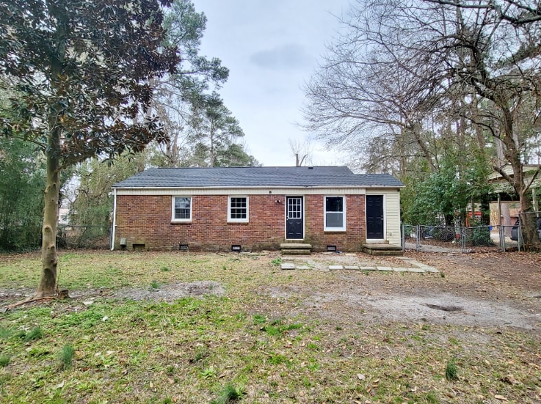 Building Photo - 4908 Ashton Rd