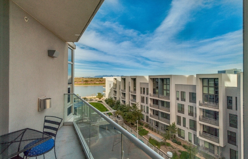 Building Photo - 140 E Rio Salado Pkwy