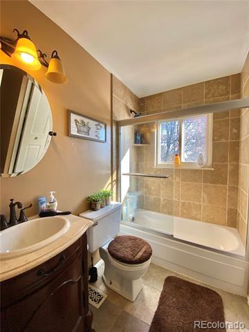 Building Photo - 2468 S Evanston St