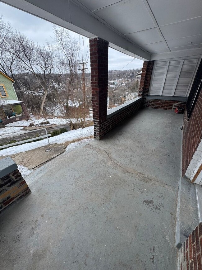 Building Photo - 1148 East St