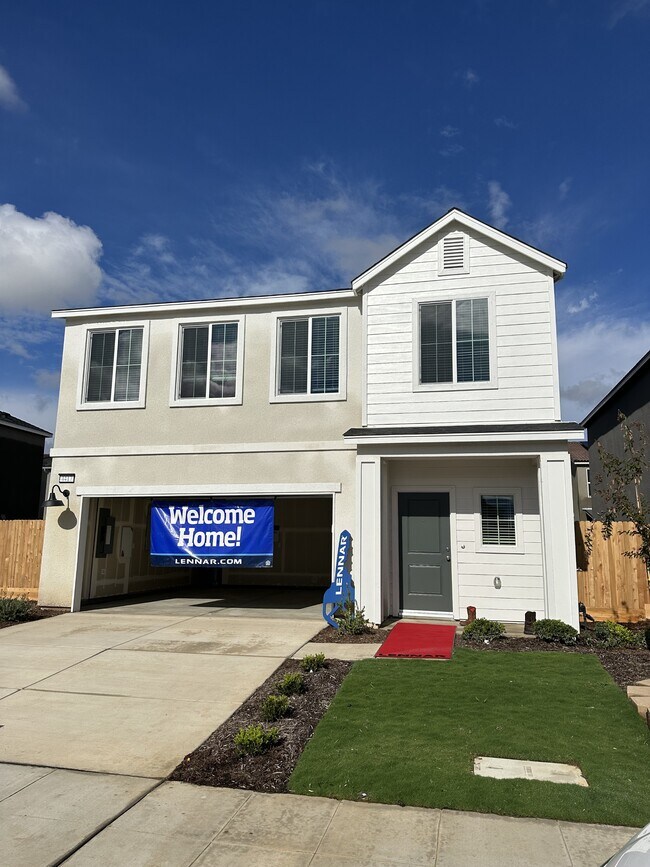 Building Photo - 4417 Hampton Wy