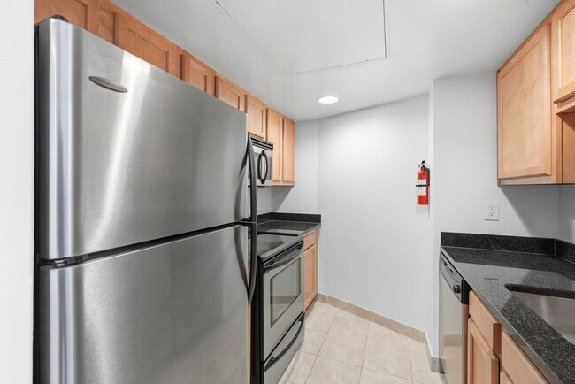Building Photo - 1115 12th St NW