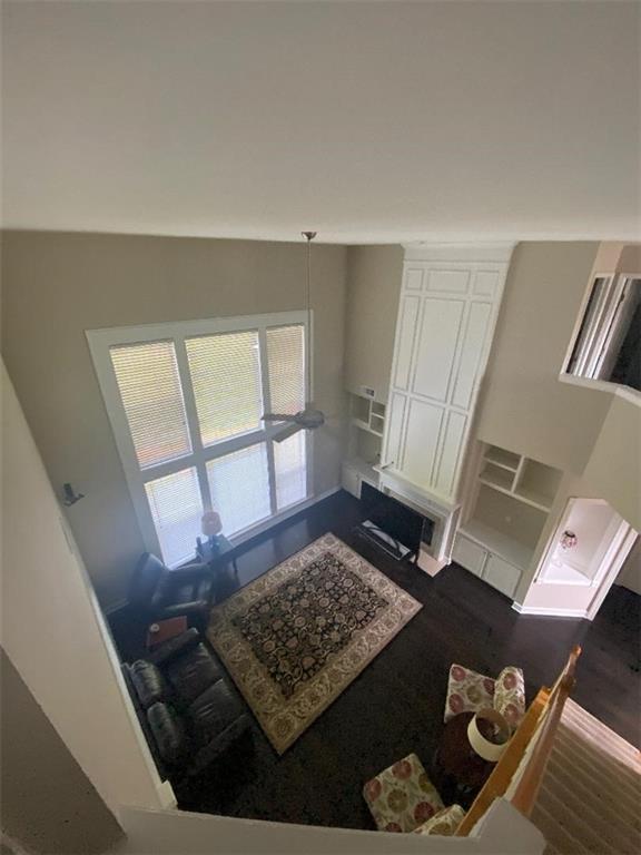 Building Photo - 1310 Montcliff Dr