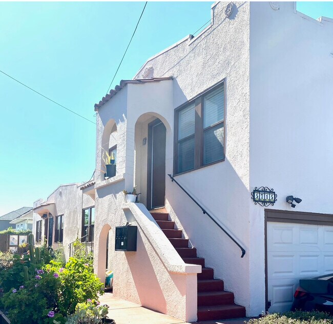 Building Photo - 5715 Genoa St