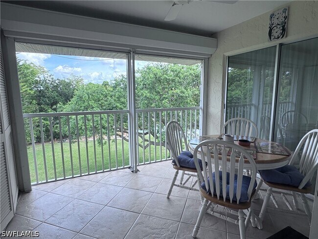 Building Photo - 4912 Tamiami Trl E