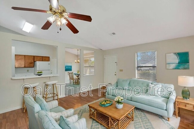 Building Photo - 155 Manchester Rd