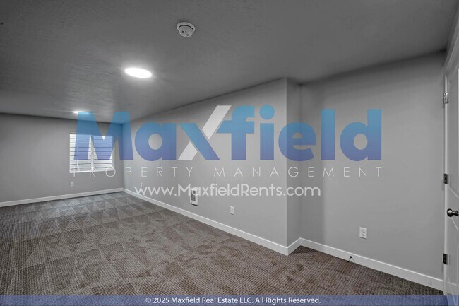 Building Photo - Brand New - Modern Living / 4BD 2.5 BTH 2GAR / Home in Lehi