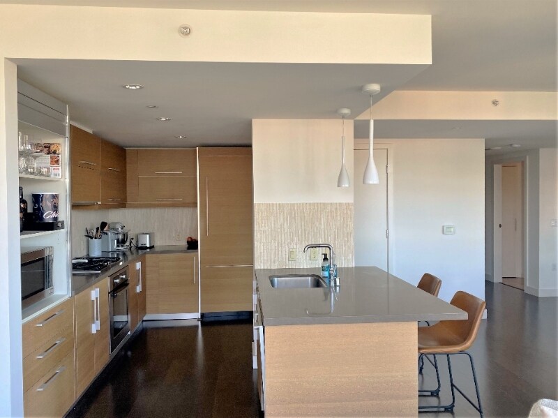 Building Photo - 480 Mission Bay Boulevard North