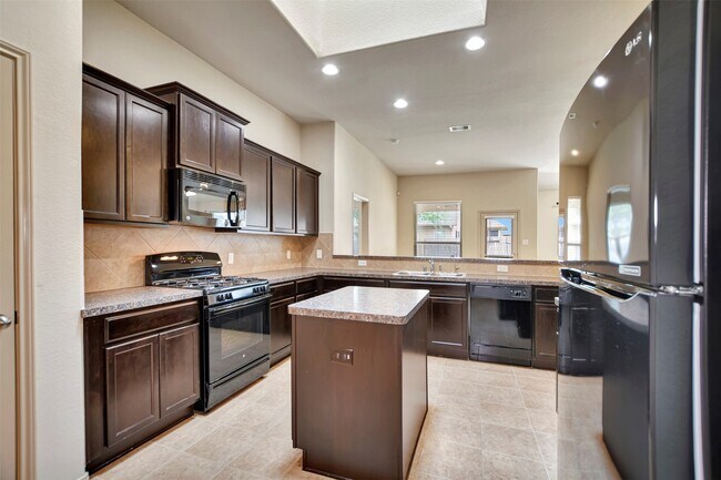 Building Photo - 11413 W Woodmark