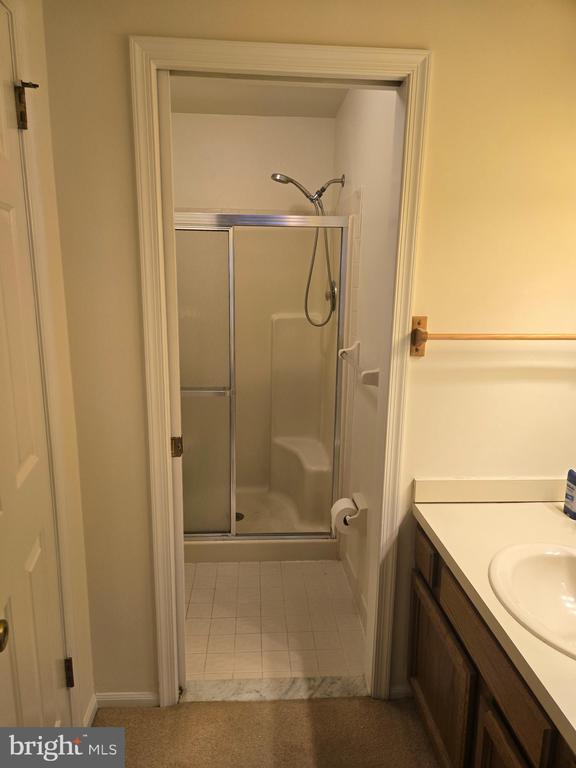 Building Photo - 709 Pritchard Pl