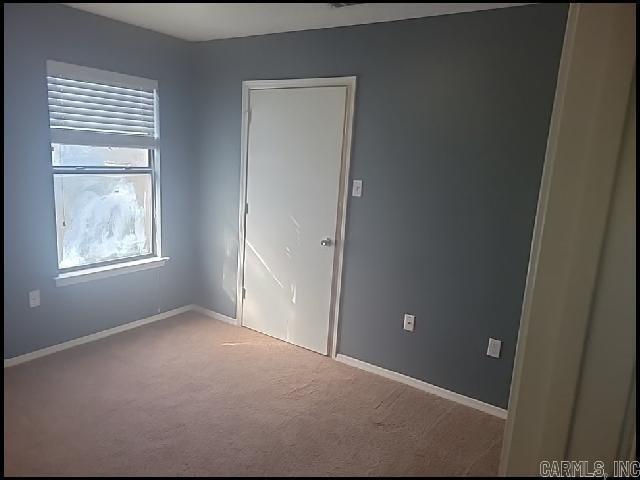 Building Photo - 1702 Calgary Trail