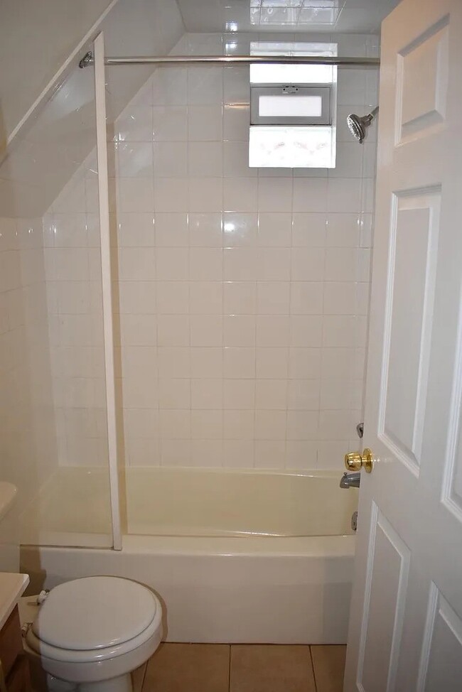 Bathroom 1 - 1670 N Humboldt Ave