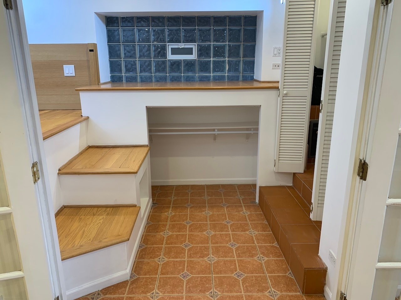 Building Photo - 2620 Dayton N St