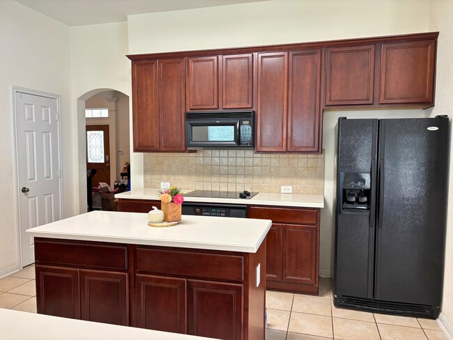 Building Photo - 56 Medici