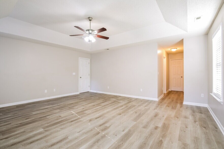 Building Photo - 8524 Bratt Ave