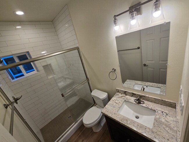 Building Photo - Beautiful, Newly-Built, Townhouse w/A/C & ...