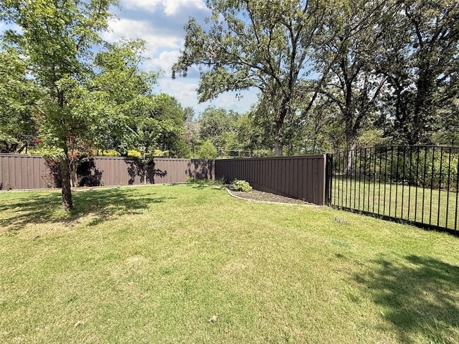 Building Photo - 1026 FM131