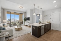 Building Photo - 701 Royal Ct