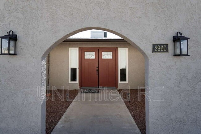 Building Photo - 2960 Star Dr