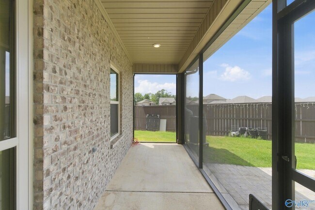 Building Photo - 135 Varina Dr