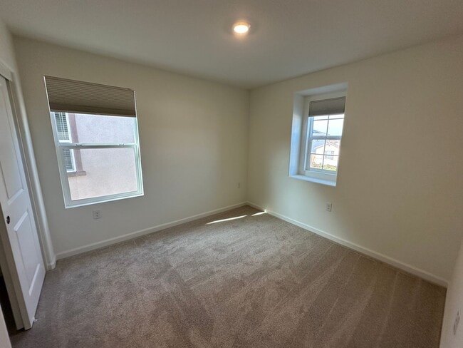 Building Photo - New Build! 4 Bed 3 Bath Home with Solar Included!