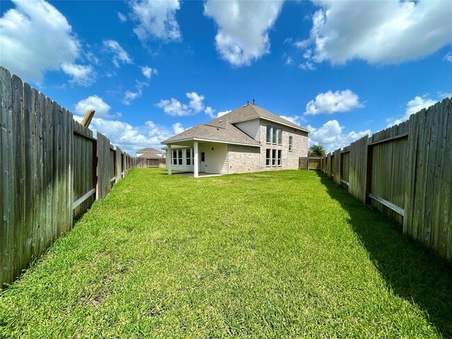 Building Photo - 7 Riverwood Circle Ct