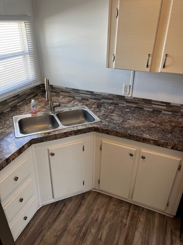 Building Photo - 6859 NE 1st Pl