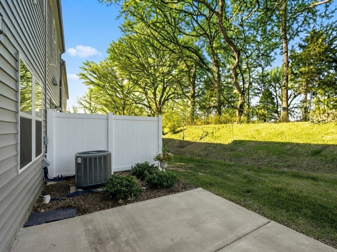 Building Photo - 857 Longleaf Ln