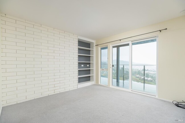 Building Photo - 45 Harbor Oak Dr