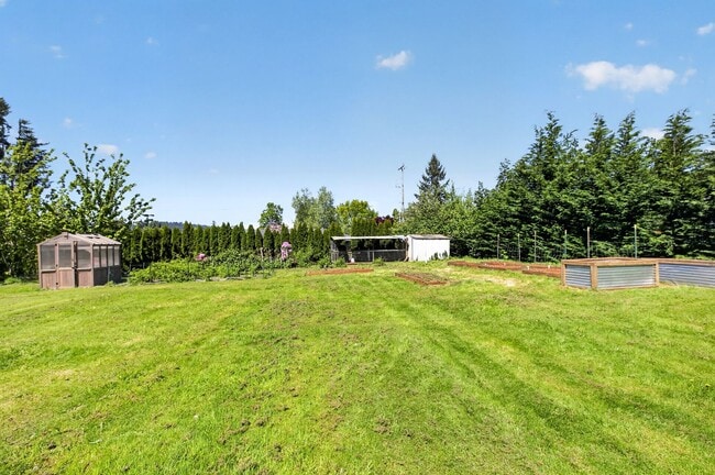 Building Photo - Stunning 4 bed + office, 4 bath rental home in Damascus!