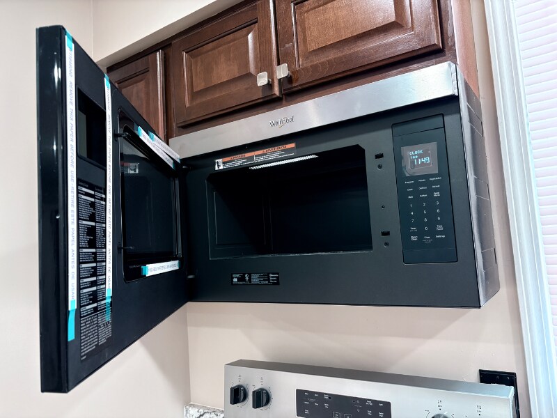 Building Photo - 2741 Jones Ave